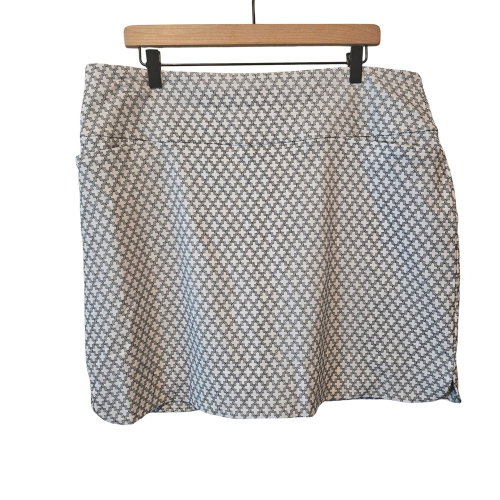 SC & Co Sportswear Womens XXL Black White Geometric Skort with Pocket Athleisure